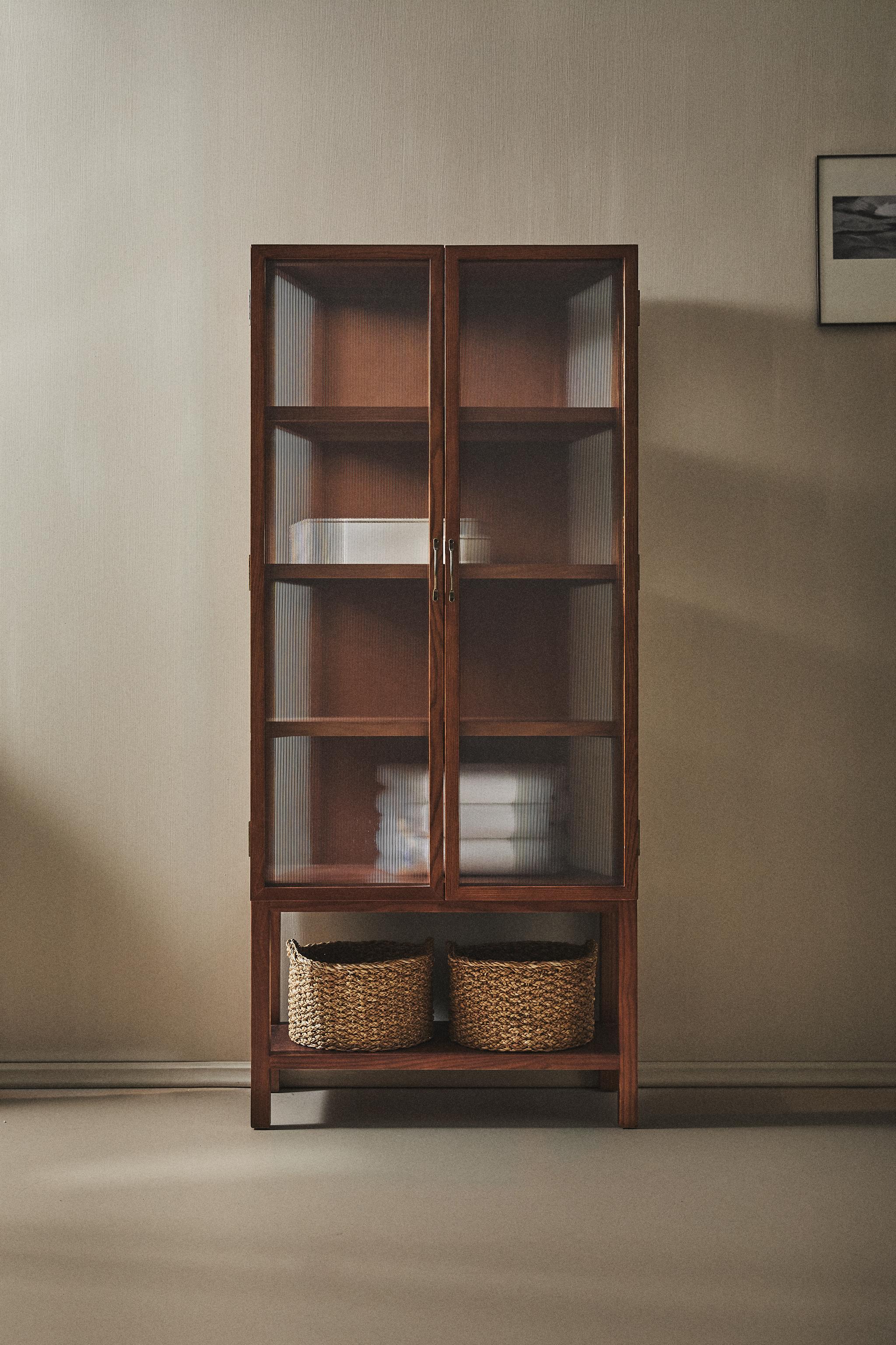 ASH WOOD SIDEBOARD WITH GLASS DOORS